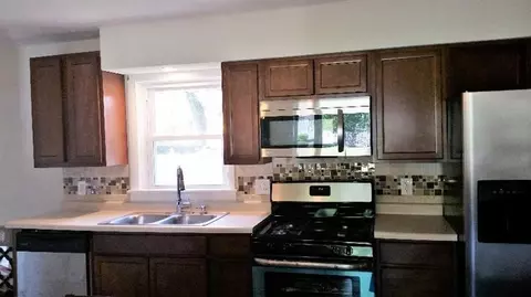 605 Elm St, Griffith, IN 46319 photo 10