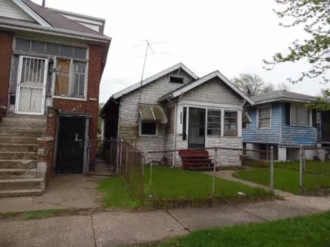 1549 Harrison St, Gary, IN 46407 photo 2