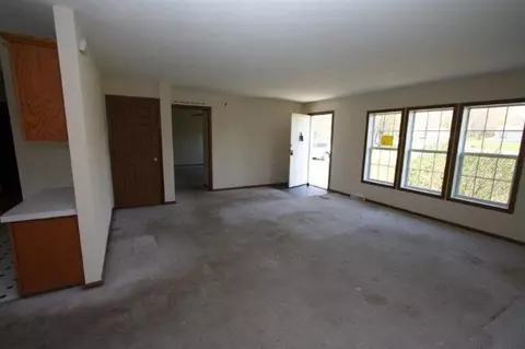 10050 Crane Ct, Wheatfield, IN 46392 photo 8