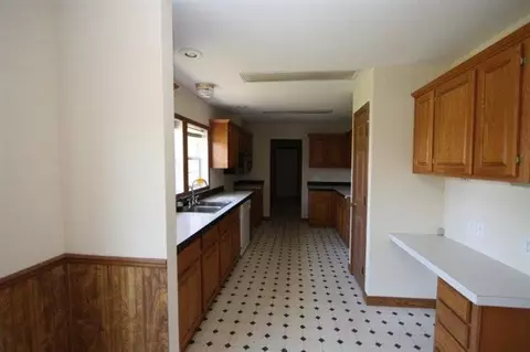 10050 Crane Ct, Wheatfield, IN 46392 photo 7