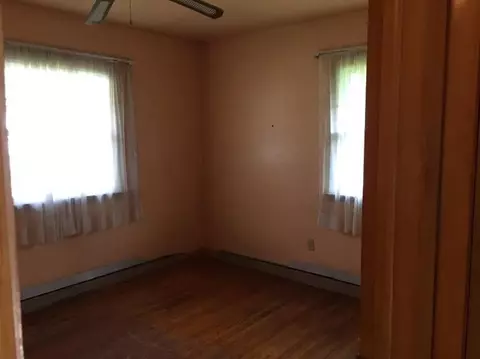 547 New Jersey St, Gary, IN 46403 photo 4
