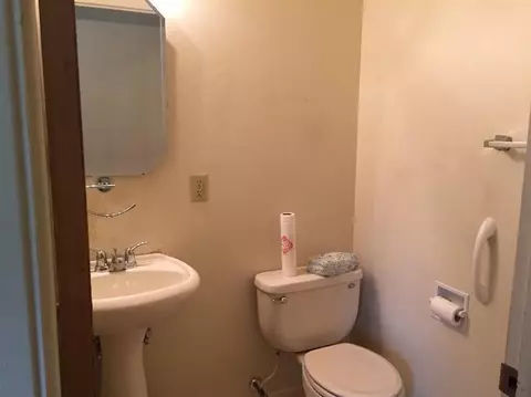 547 New Jersey St, Gary, IN 46403 photo 9