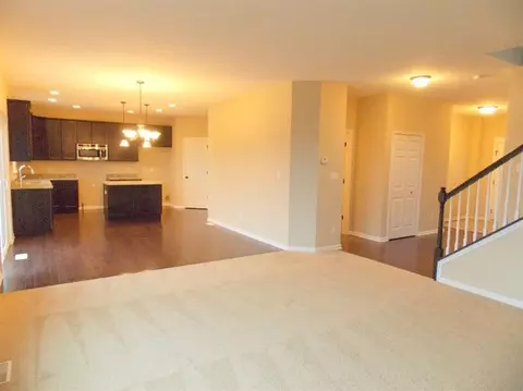 10370 Rolling Meadows Ln, Dyer, IN 46311 photo 6