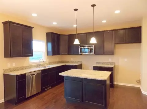 10370 Rolling Meadows Ln, Dyer, IN 46311 photo 2