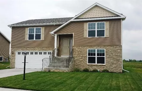 18351 Candace Dr, Lowell, IN 46356 photo 1