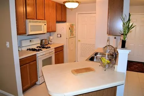 537 Cambridge Ct #2C, Munster, IN 46321 photo 5