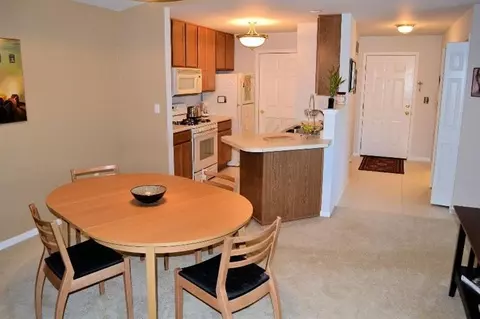 537 Cambridge Ct #2C, Munster, IN 46321 photo 10