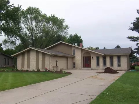 9235 Schafer Dr, Saint John, IN 46373 photo 1