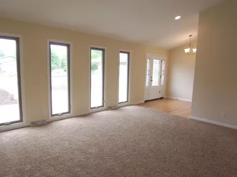 9235 Schafer Dr, Saint John, IN 46373 photo 3