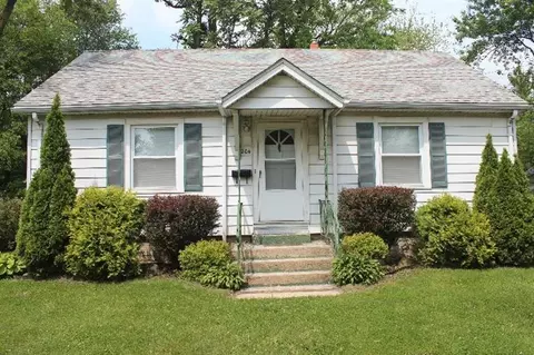 204 N Colfax St, Griffith, IN 46319 photo 1
