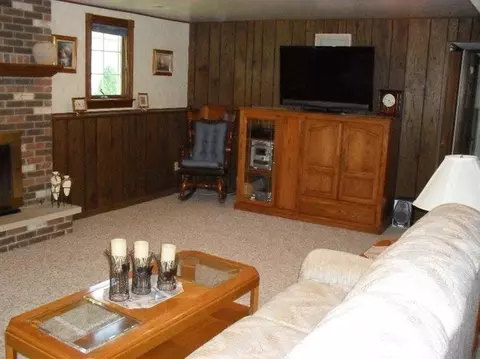 9900 Redbud Rd, Munster, IN 46321 photo 10