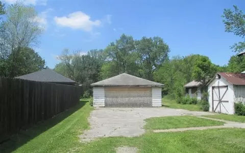 3540 Burr St, Gary, IN 46406 photo 2