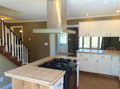 6151 W 40th Pl, Gary, IN 46408 photo 9