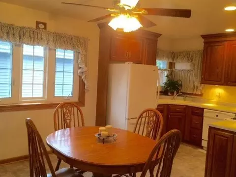 1925 Schrage Ave, Whiting, IN 46394 photo 5