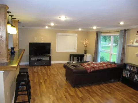 15054 N 400, Wheatfield, IN 46392 photo 6