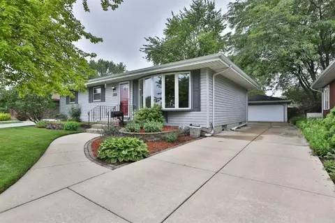 8540 Harrison Ave, Munster, IN 46321 photo 1