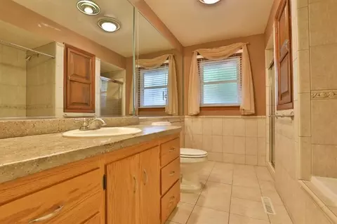 8540 Harrison Ave, Munster, IN 46321 photo 8