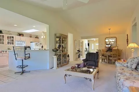 1040 Easy St, Crown Point, IN 46307 photo 4