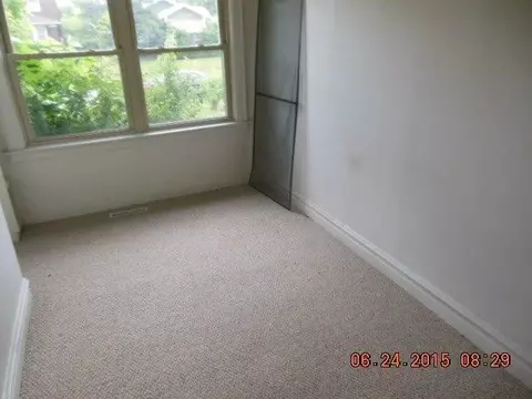 728 Johnson St, Gary, IN 46402 photo 7