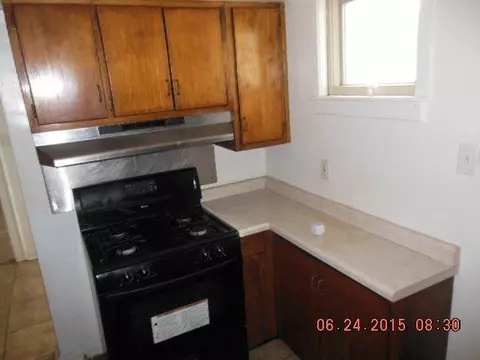 728 Johnson St, Gary, IN 46402 photo 10