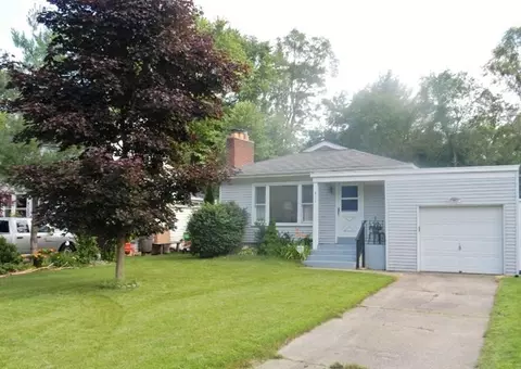 8111 Maple Ave, Gary, IN 46403 photo 1