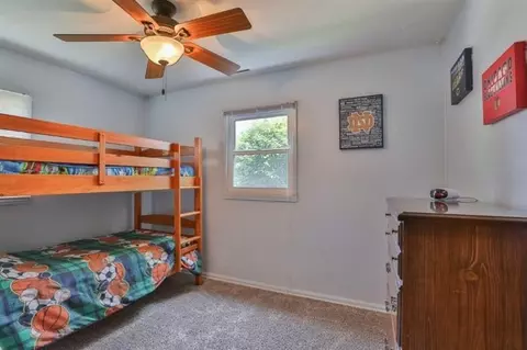 233 N Wiggs St, Griffith, IN 46319 photo 8