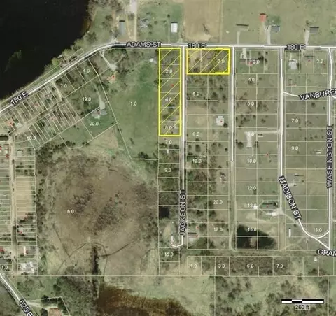 7915 N Jackson St, Culver, IN 46511 photo 5