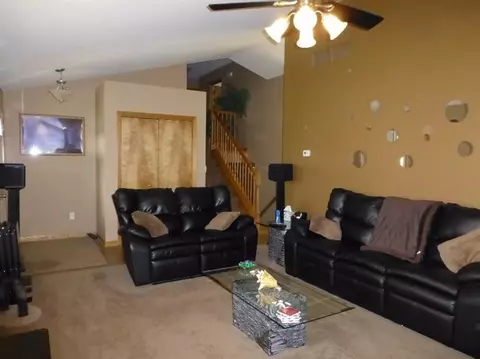 9470 Henry St, Dyer, IN 46311 photo 8