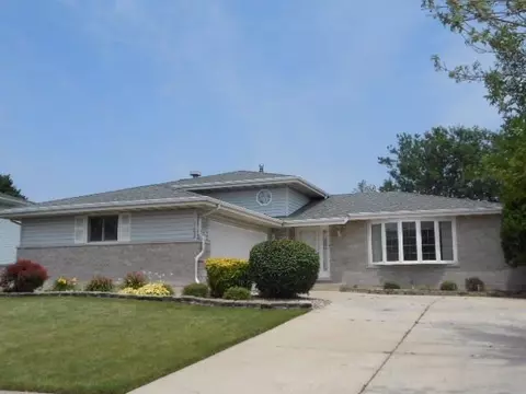 1452 W 99th Pl, Crown Point, IN 46307 photo 1