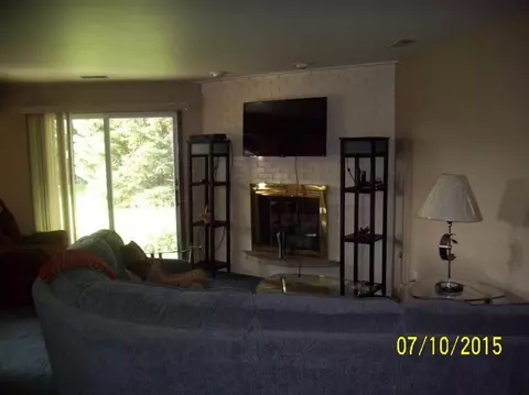1315 Brookside Dr #A, Munster, IN 46321 photo 3