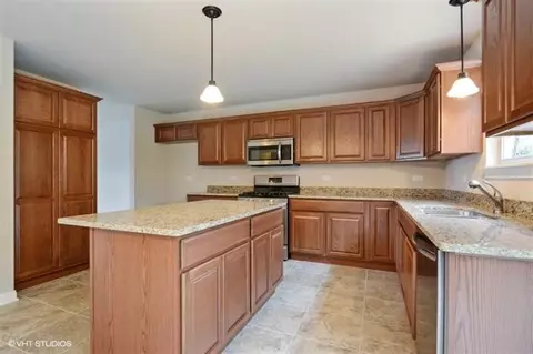2196 Oakwood Ln, Lowell, IN 46356 photo 5