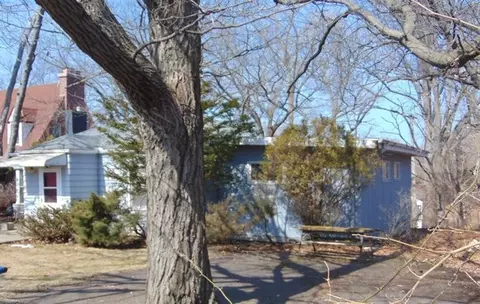 8318 Maple Ave, Gary, IN 46403 photo 1