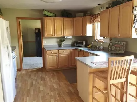 694 Commodore Ln, Porter, IN 46304 photo 7