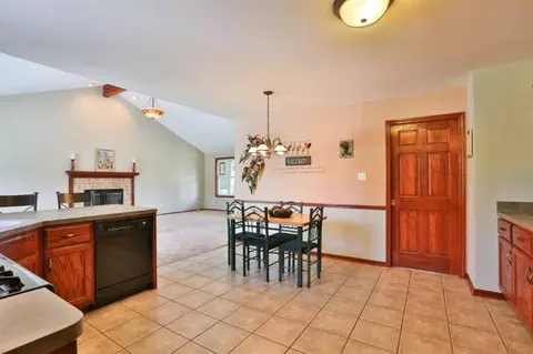 3166 Hoffman Ct, Dyer, IN 46311 photo 6