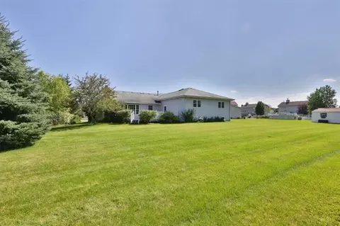 3166 Hoffman Ct, Dyer, IN 46311 photo 2