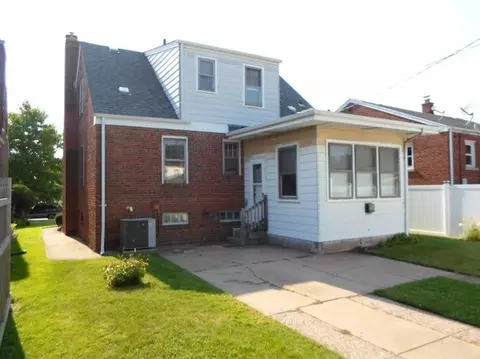 2113 Stanton Ave, Whiting, IN 46394 photo 4