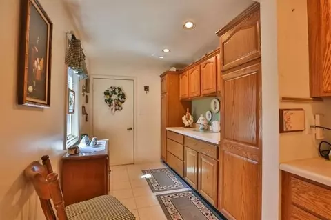 929 Cornwallis Ln, Munster, IN 46321 photo 9