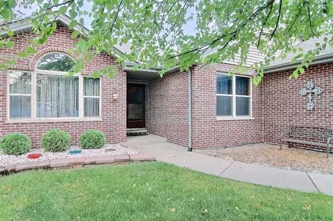 9806 Forest St, Dyer, IN 46311 photo 4