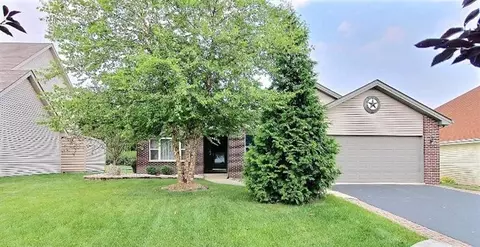9806 Forest St, Dyer, IN 46311 photo 5