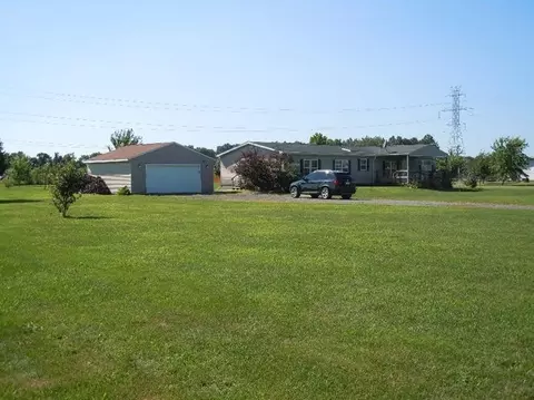 3698 S 925, Walkerton, IN 46574 photo 1
