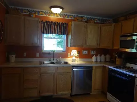 1671 Ruby Ct, Hobart, IN 46342 photo 10
