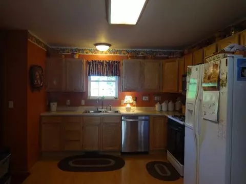 1671 Ruby Ct, Hobart, IN 46342 photo 3