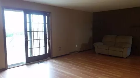 453 E 101st Ave, Crown Point, IN 46307 photo 10