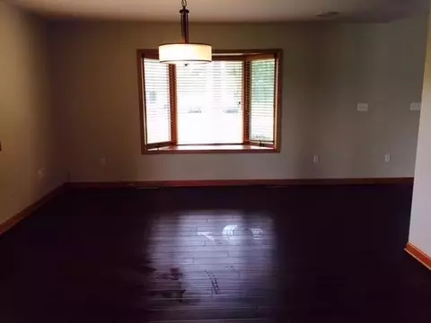 981 Eugene St, Porter, IN 46304 photo 3