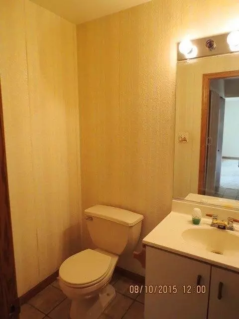 441 N Lillian St, Griffith, IN 46319 photo 7