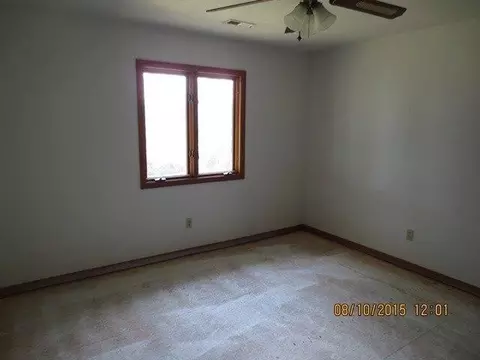 441 N Lillian St, Griffith, IN 46319 photo 10