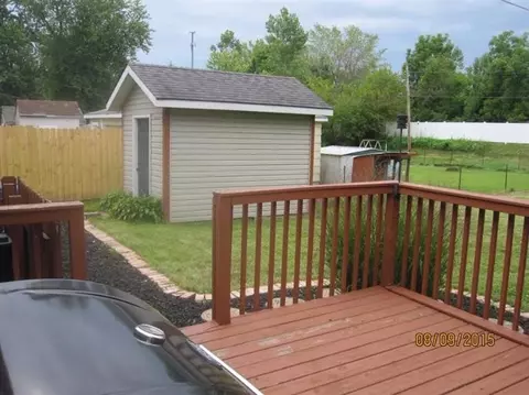 329 Maple St, Crown Point, IN 46307 photo 2