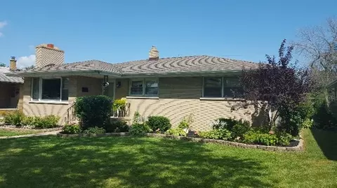 8115 Monroe Ave, Munster, IN 46321 photo 1