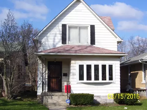 3738 Monroe St, Gary, IN 46408 photo 1