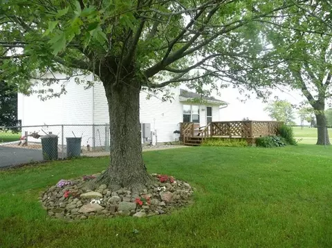 3325 E Indiana Ave, Beecher, IL 60401 photo 3